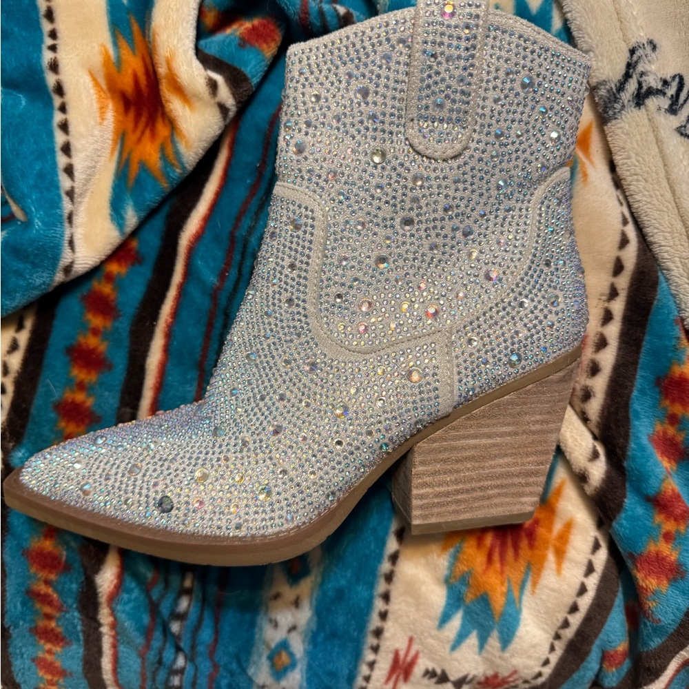Crystal Embellished White Western Block Heel Boot